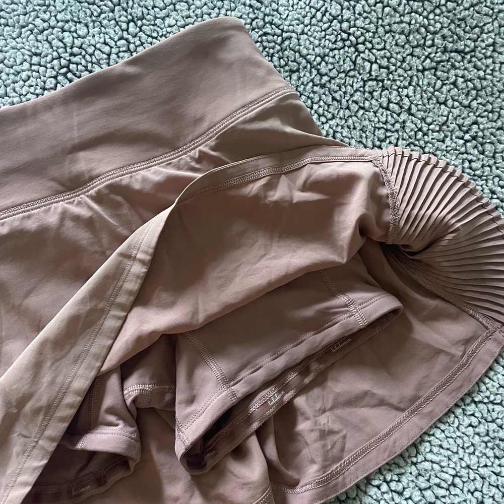 LULULEMON TENNIS SKIRT